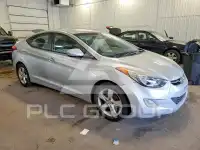 2013 Hyundai Elantra photo