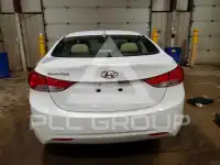 2013 Hyundai Elantra фото