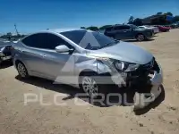 2013 Hyundai Elantra photo