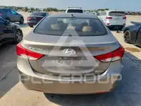 2013 Hyundai Elantra photo