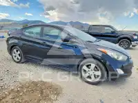 2013 Hyundai Elantra photo