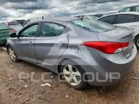2013 Hyundai Elantra фото