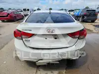 2013 Hyundai Elantra photo