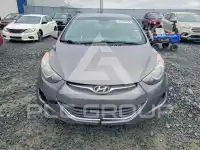 2013 Hyundai Elantra photo