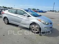 2013 Hyundai Elantra фото