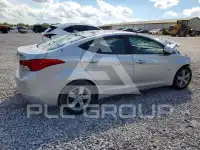 2013 Hyundai Elantra photo