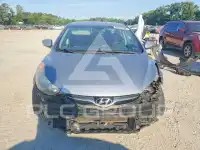 2013 Hyundai Elantra фото