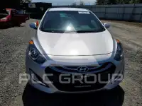 2013 Hyundai Elantra photo