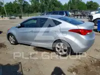 2013 Hyundai Elantra фото