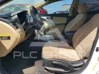 2013 Hyundai Elantra photo