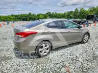 2013 Hyundai Elantra photo