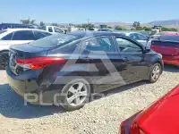 2013 Hyundai Elantra фото