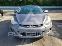 2013 Hyundai Elantra фото