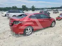 2013 Hyundai Elantra фото
