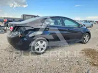 2013 Hyundai Elantra photo