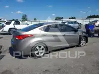 2013 Hyundai Elantra фото