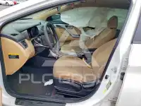 2013 Hyundai Elantra фото