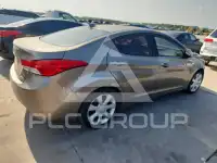 2013 Hyundai Elantra photo