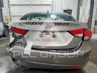 2013 Hyundai Elantra фото