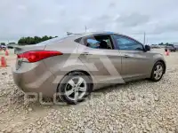 2013 Hyundai Elantra фото