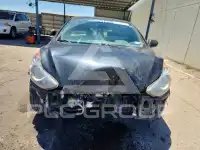 2013 Hyundai Elantra photo