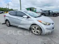 2013 Hyundai Elantra фото