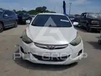 2013 Hyundai Elantra photo