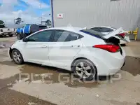 2013 Hyundai Elantra photo