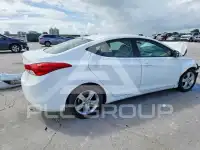 2013 Hyundai Elantra фото