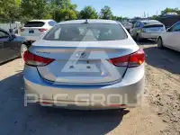 2013 Hyundai Elantra photo