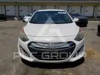 2013 Hyundai Elantra photo