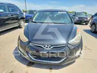 2013 Hyundai Elantra photo