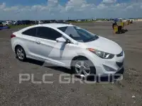2013 Hyundai Elantra photo