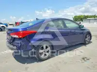 2013 Hyundai Elantra фото