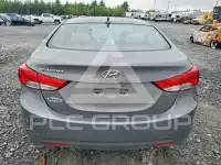 2013 Hyundai Elantra photo