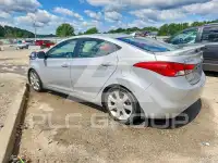 2013 Hyundai Elantra photo