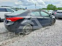 2013 Hyundai Elantra фото