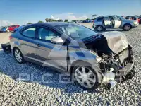 2013 Hyundai Elantra фото