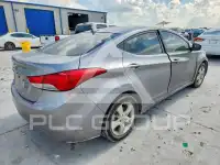 2013 Hyundai Elantra фото