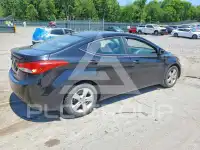2013 Hyundai Elantra photo