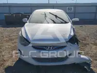 2013 Hyundai Elantra photo