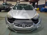 2013 Hyundai Elantra photo