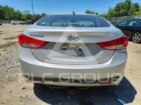 2013 Hyundai Elantra фото