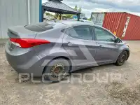 2013 Hyundai Elantra photo