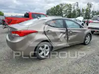 2013 Hyundai Elantra photo