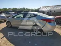 2013 Hyundai Elantra photo