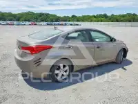 2013 Hyundai Elantra photo