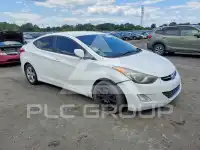2013 Hyundai Elantra photo