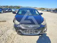 2013 Hyundai Elantra фото