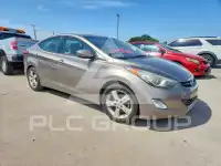 2013 Hyundai Elantra фото